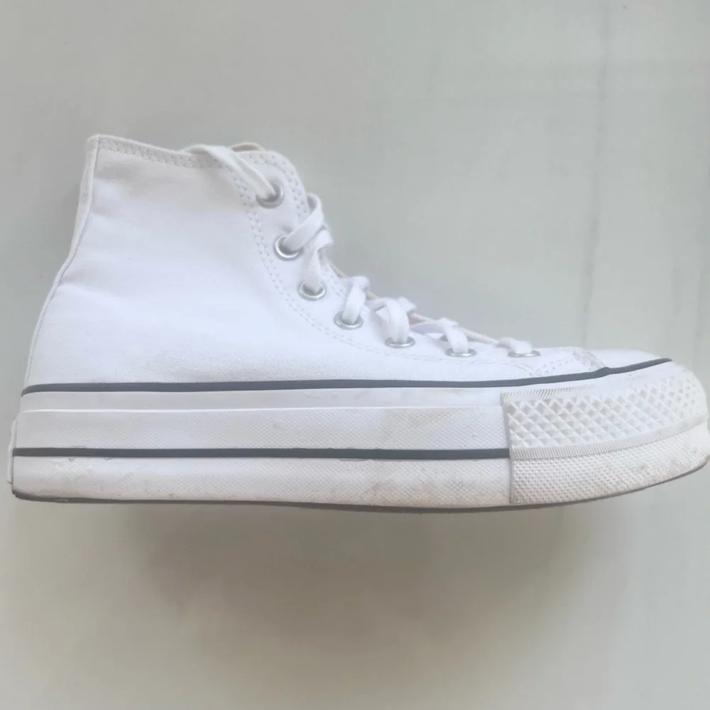 Converse Chuck Taylor All Star High-Top Platform Sneaker Size 7 - Picture 5 of 13
